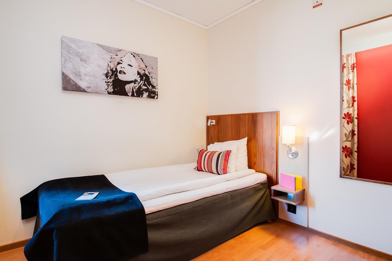 Home Hotel Kung Oscar Trollhättan Kültér fotó